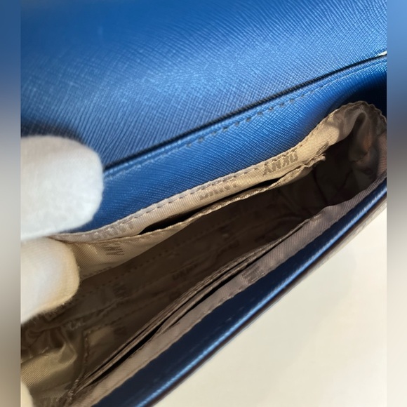 DKNY Mini “Sloana” Crossbody Shoulder Flap Logo Bag Blue/Brown Signature - Picture 3 of 11